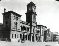 Goulburn Post Office and Town Hall, undated. Courtesy RAHS Frank Walker Glass Slide Collection.